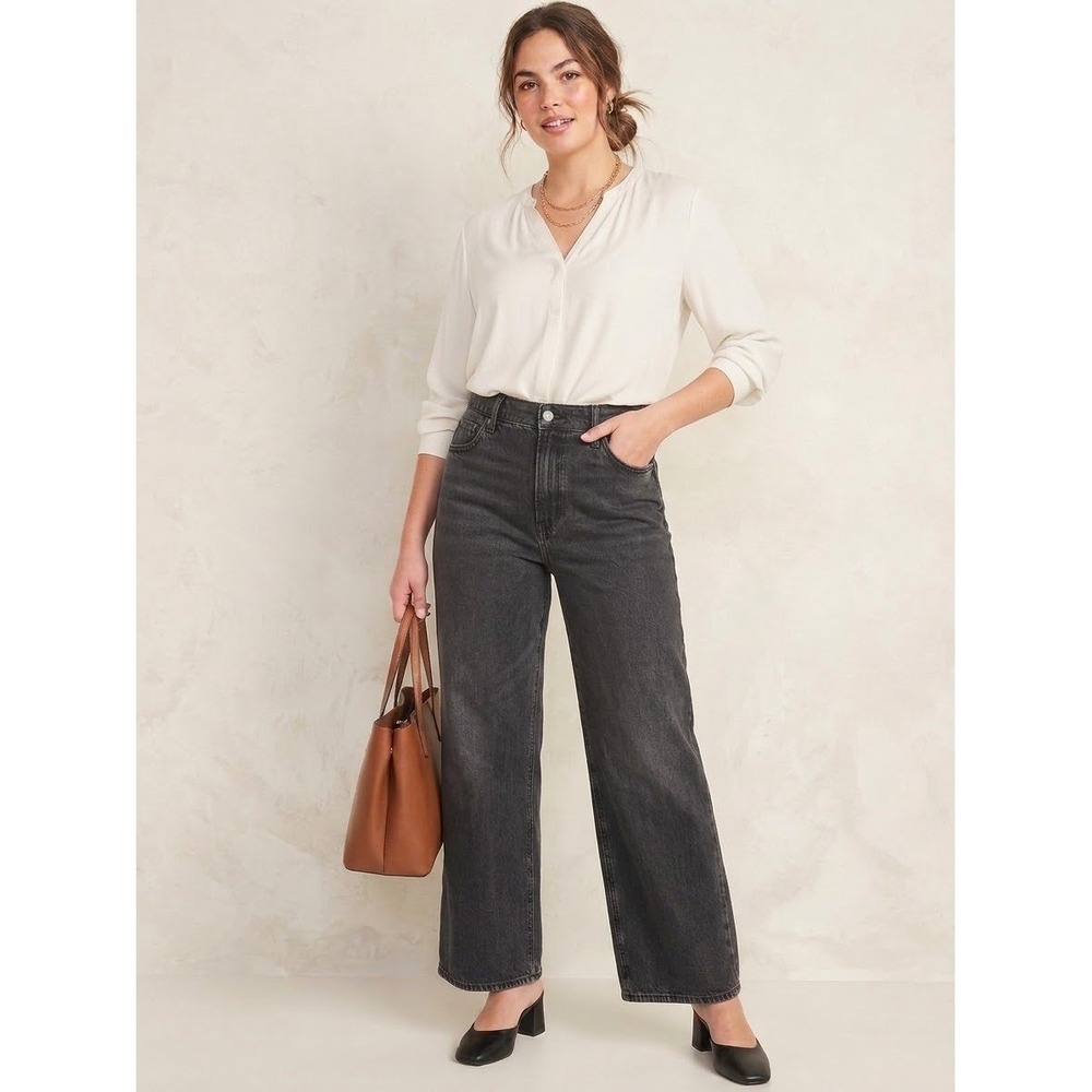 American Eagle Curvy Super High Rise Baggy Wide Leg Jeans Washed Black 0 Regular